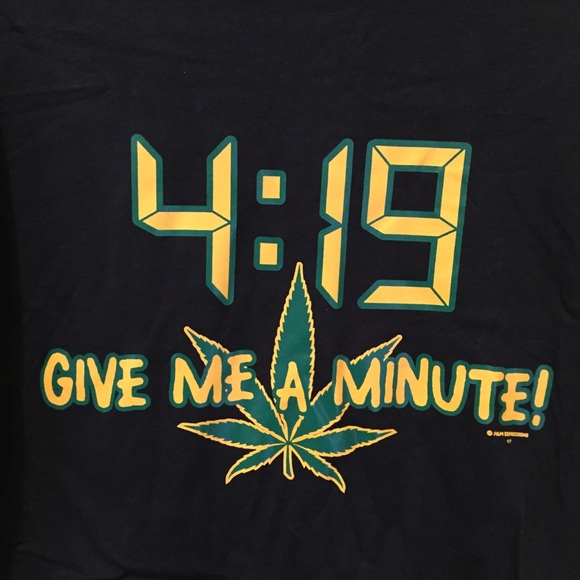F&M Expressions 4:19 give me a minute T-shirt - Picture 2 of 6